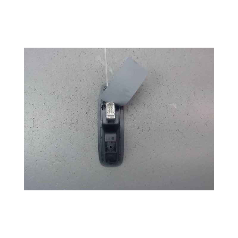 COMMANDE LEVE-GLACE PORTE AVD PEUGEOT 208