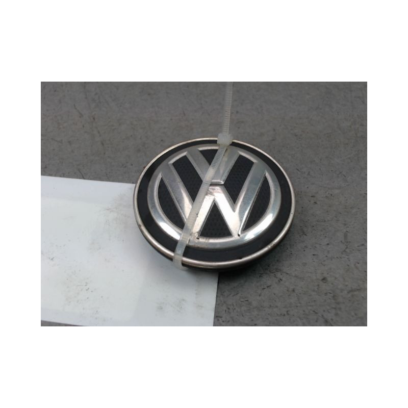 ENJOLIVEUR DE ROUE VOLKSWAGEN POLO 2009-