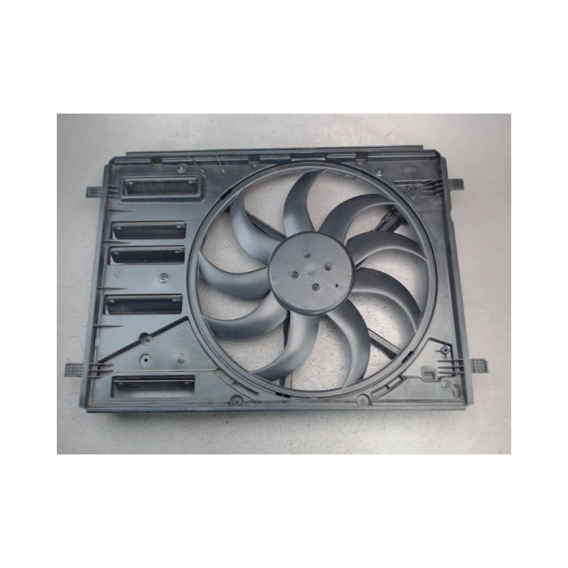 MOTEUR VENTILATEUR RADIATEUR FORD FOCUS