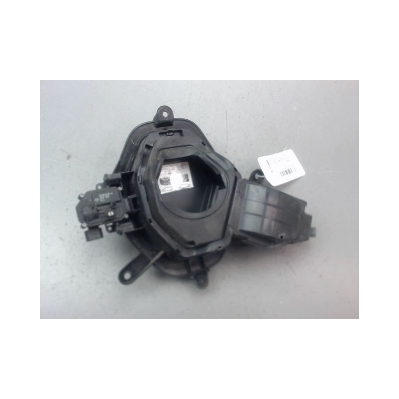 VOLET DE TRAPPE CHARGEMENT ELECTRIQUE RENAULT ZOE