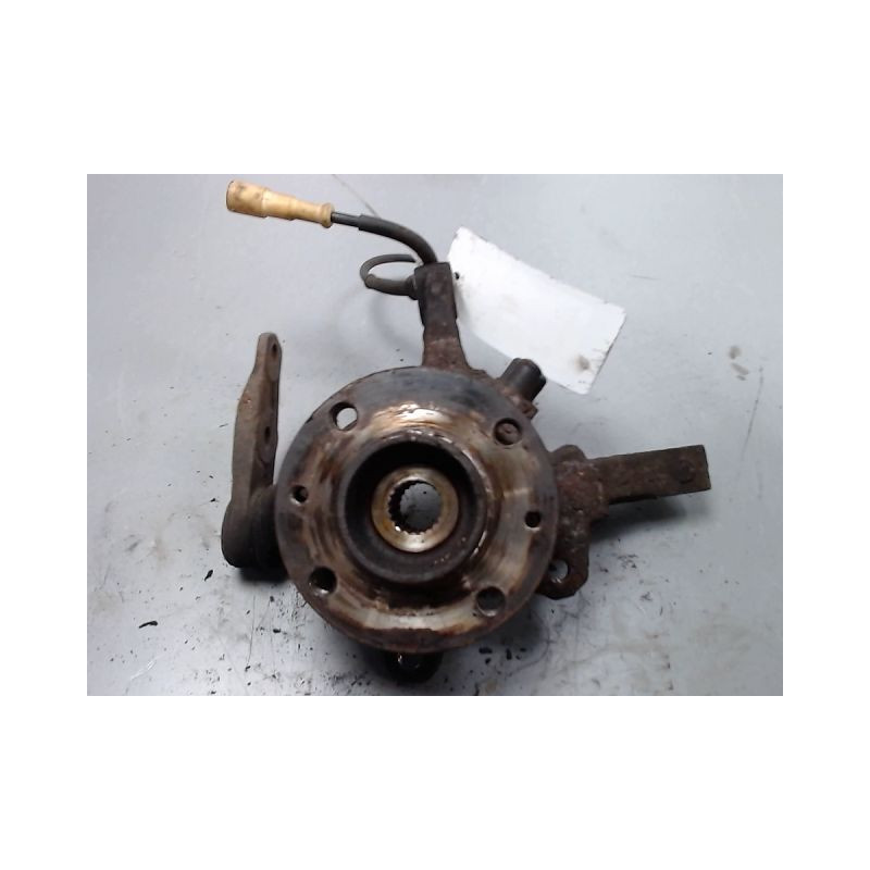 PIVOT AVANT DROIT RENAULT CLIO II PH.2 01-06