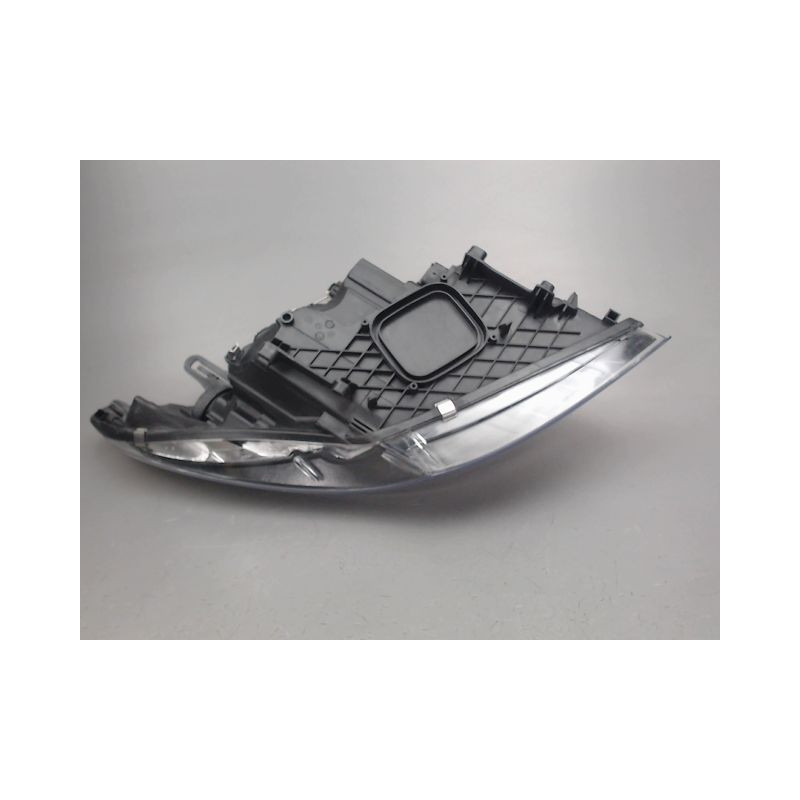PHARE GAUCHE RENAULT MEGANE