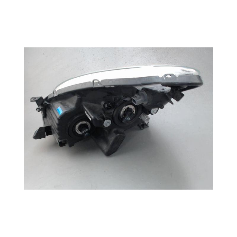 PHARE DROIT TOYOTA COROLLA