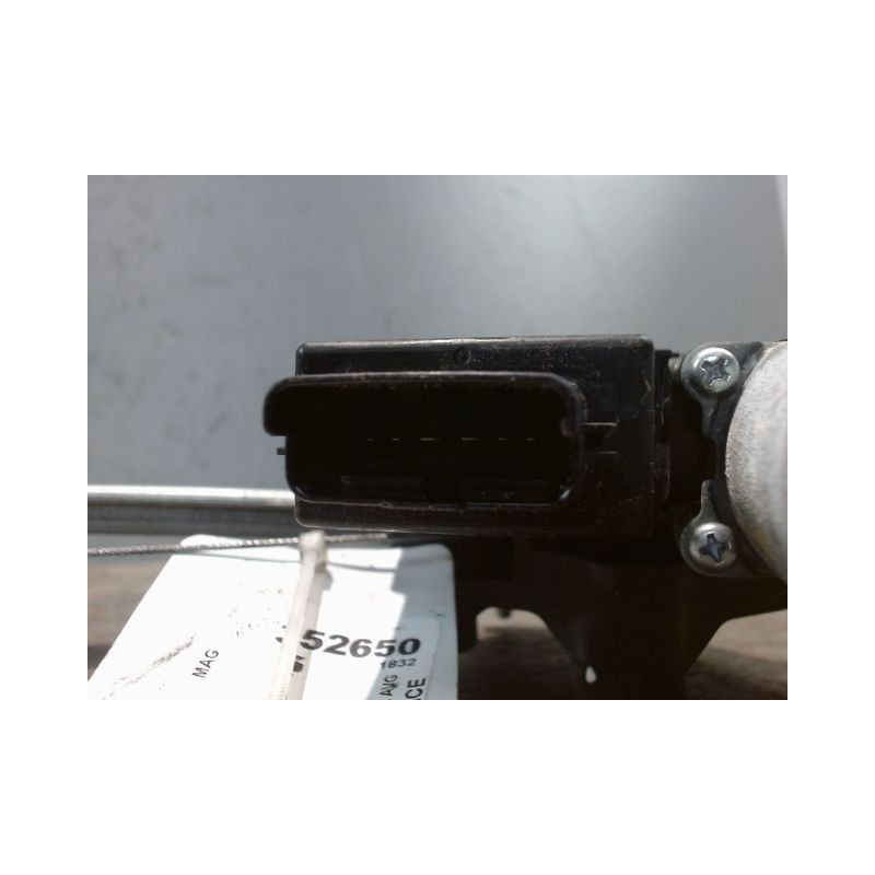 MECANISME+MOTEUR LEVE-GLACE AVANT GAUCHE HYUNDAI I20