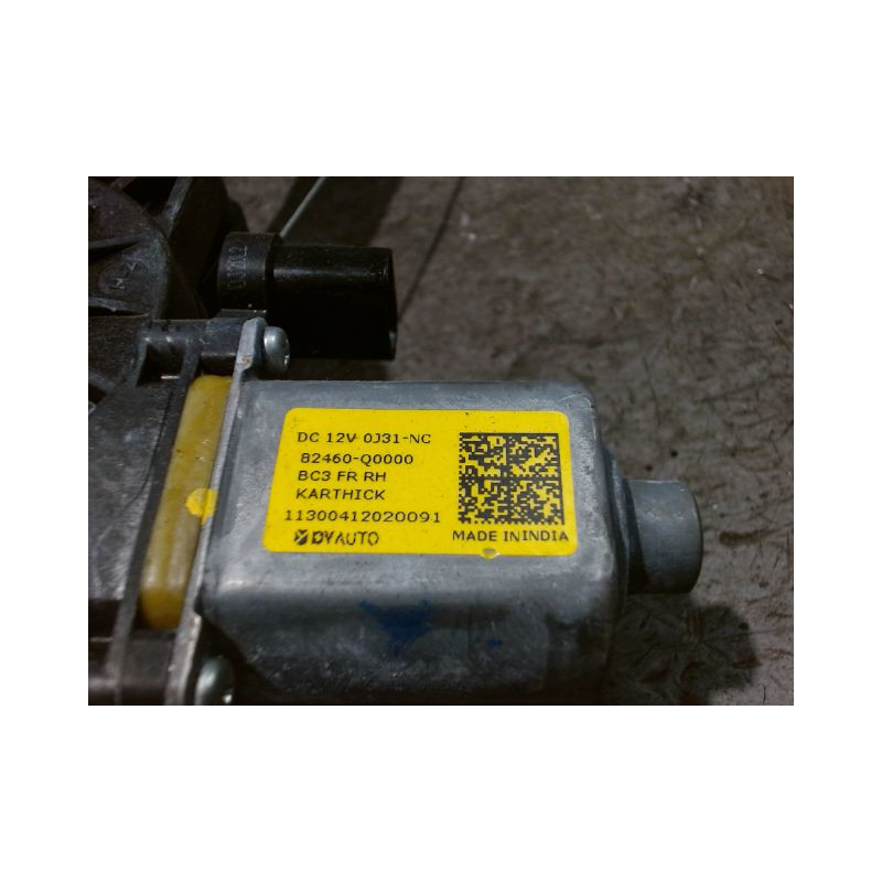 MECANISME+MOTEUR LEVE-GLACE AVANT DROIT HYUNDAI I20