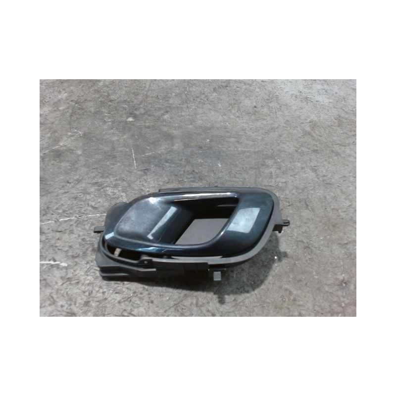 POIGNEE INTERIEURE PORTE AVANT GAUCHE HYUNDAI I20