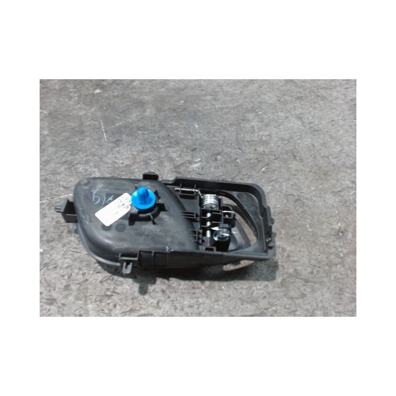 POIGNEE INTERIEURE PORTE AVANT GAUCHE HYUNDAI I20