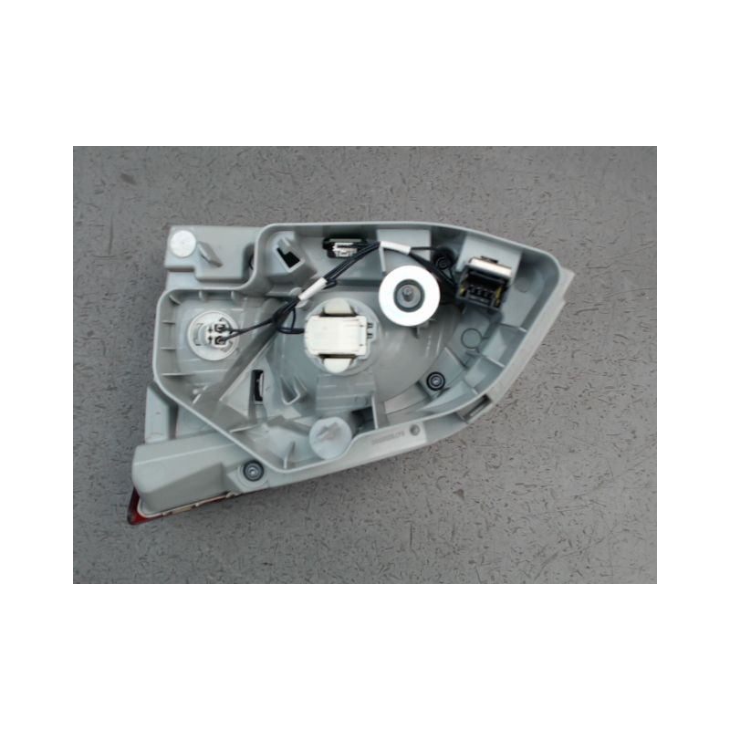 FEU ARRIERE INTERIEUR GAUCHE PEUGEOT 308