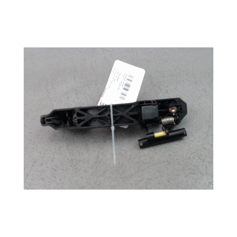 POIGNEE EXTERIEURE PORTE ARRIERE GAUCHE SUZUKI SWIFT III 2005-2011