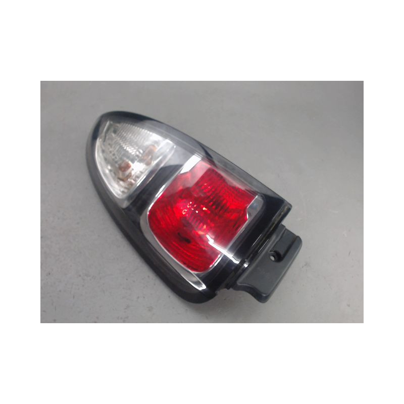 FEU ARRIERE GAUCHE  CITROEN C3