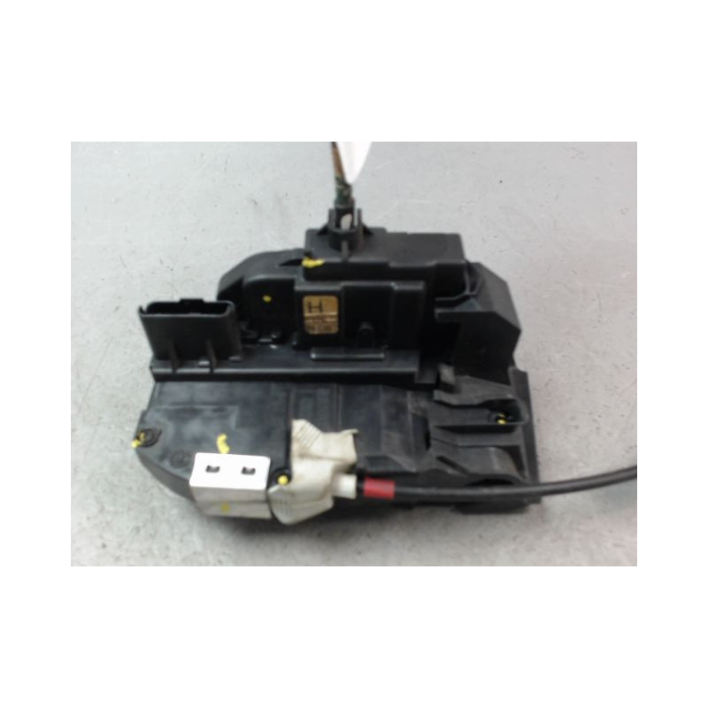 SYSTEME CONDAMNATION ARRIERE GAUCHE NISSAN QASHQAI BREAK II Phase 1 2014-...
