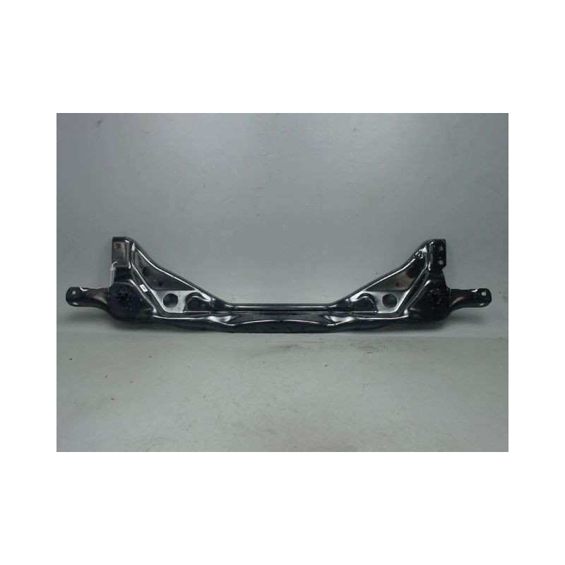 TRAVERSE SUPERIEURE ARMATURE AVANT B.M.W. SERIE 1