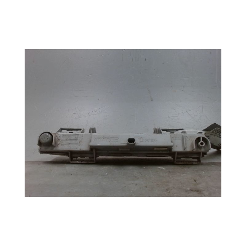 FEUX POSITION DROIT MERCEDES CLASSE E COUPE 09-