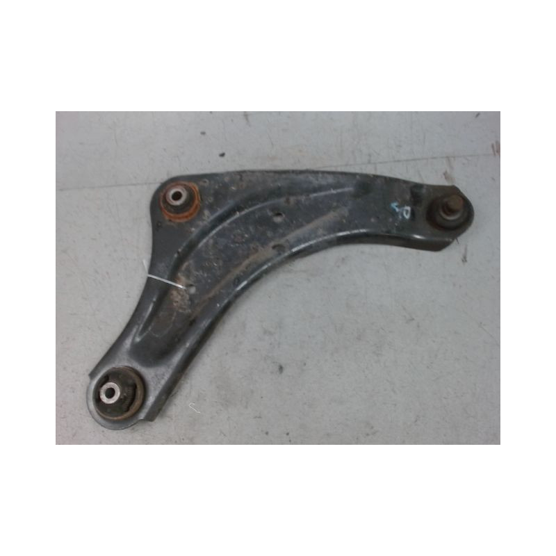 TRIANGLE INFERIEUR AVANT DROIT NISSAN PULSAR