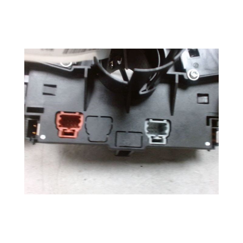 BLOC COMMODOS PEUGEOT 207 5P