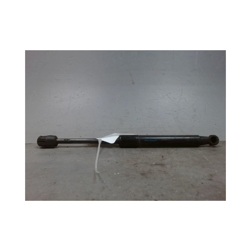 VERIN CAPOT G RENAULT MEGANE