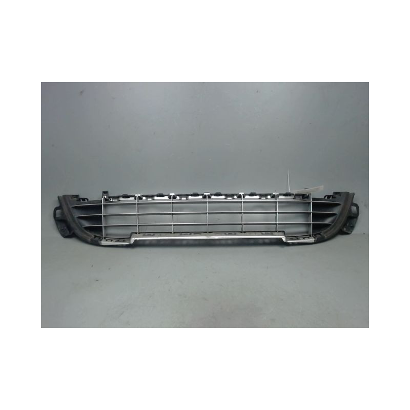 GRILLE PARE-CHOC AVANT PEUGEOT 207 5P