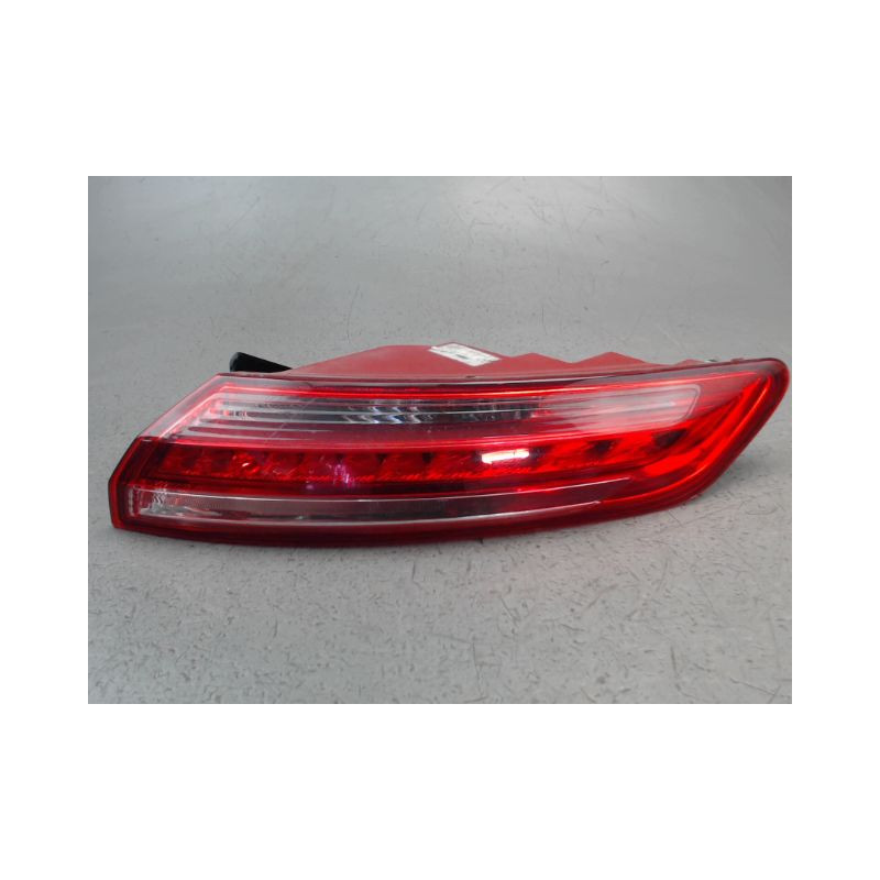FEU ARRIERE DROIT RENAULT LAGUNA