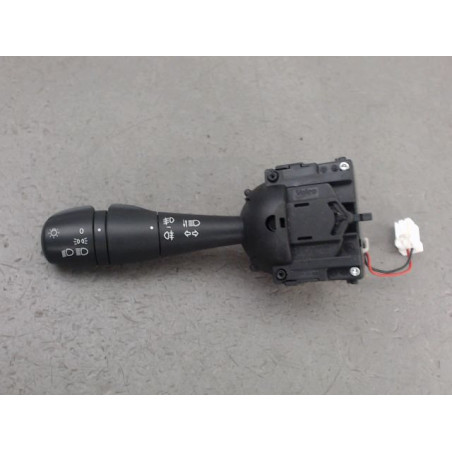 COMMANDE CLIGNOTANT RENAULT CAPTUR