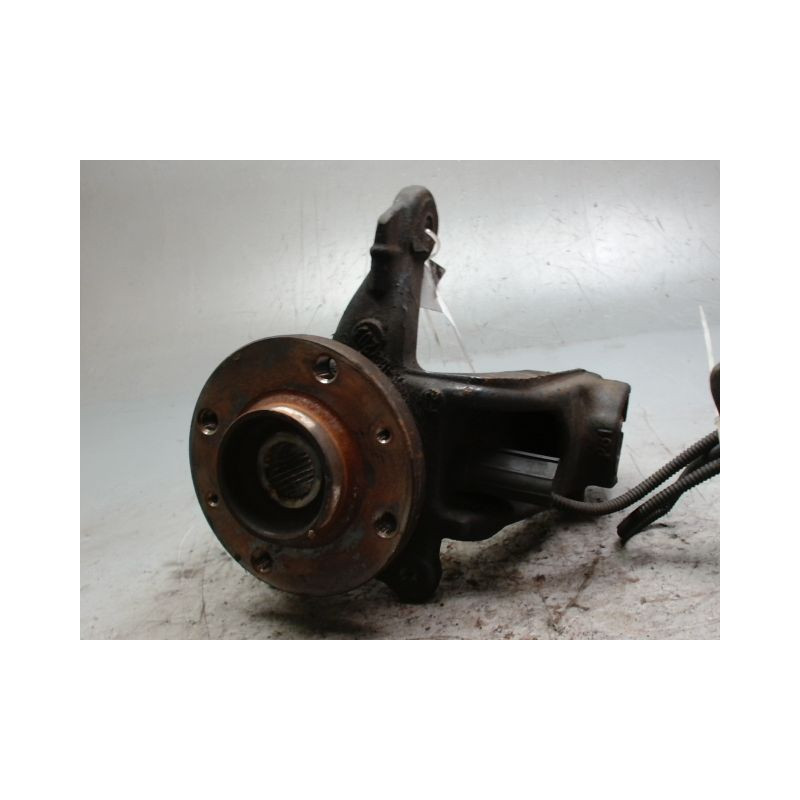 PIVOT AVANT DROIT PEUGEOT 207 5P