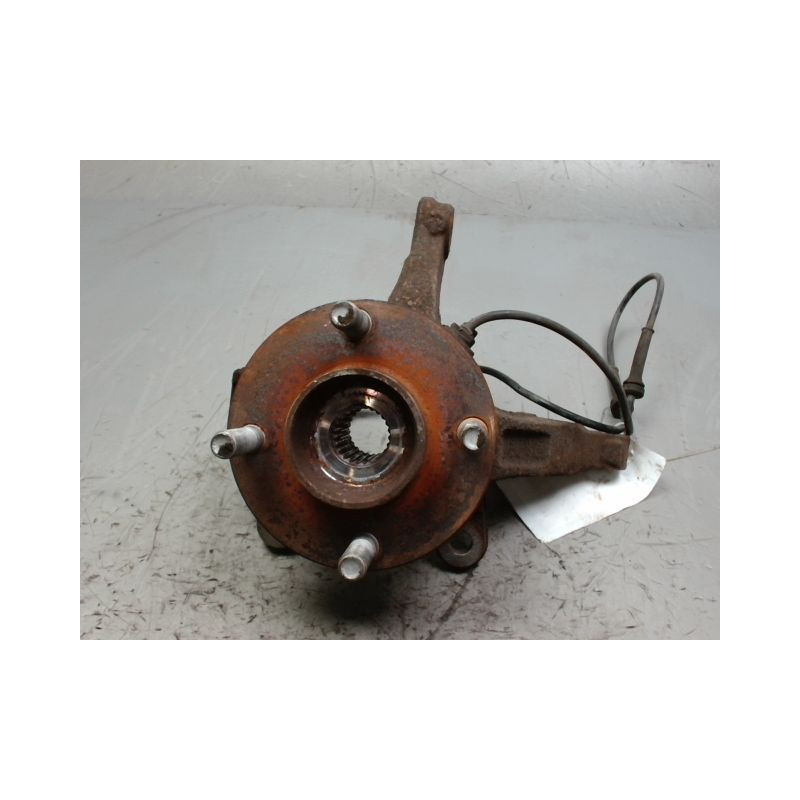 PIVOT AVANT DROIT NISSAN MICRA