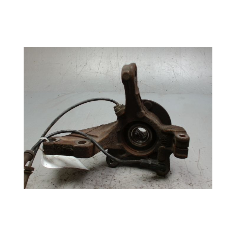 PIVOT AVANT DROIT NISSAN MICRA