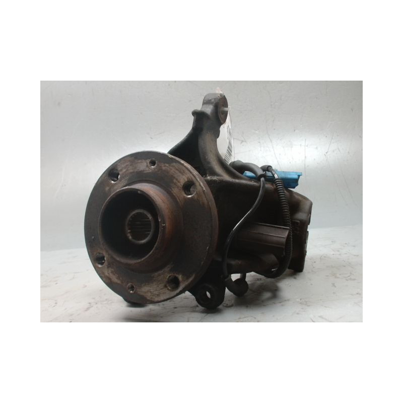 PIVOT AVANT DROIT PEUGEOT 208