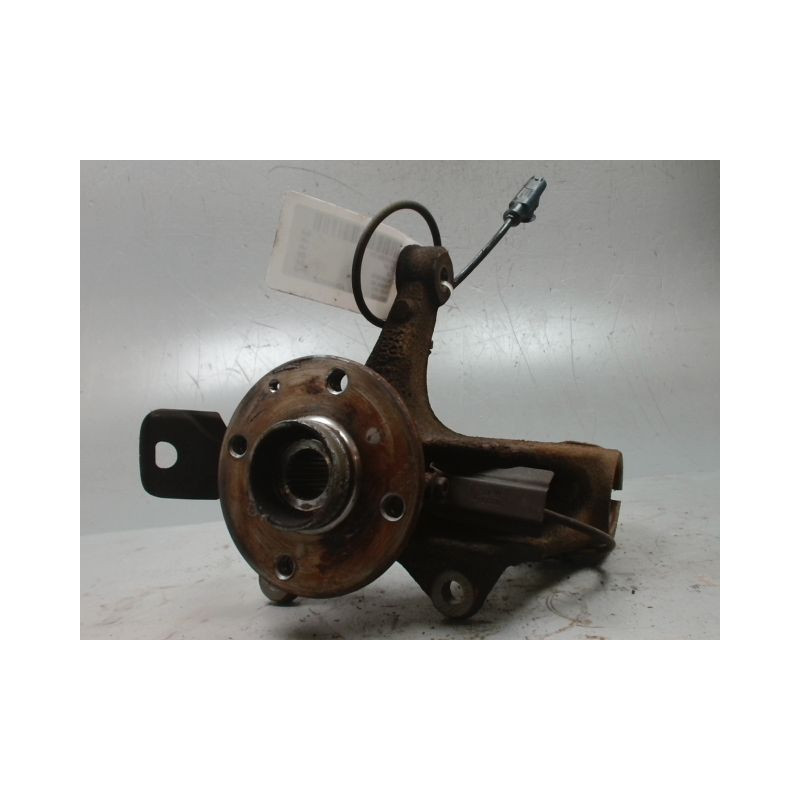 PIVOT AVANT DROIT CITROEN C1 3P