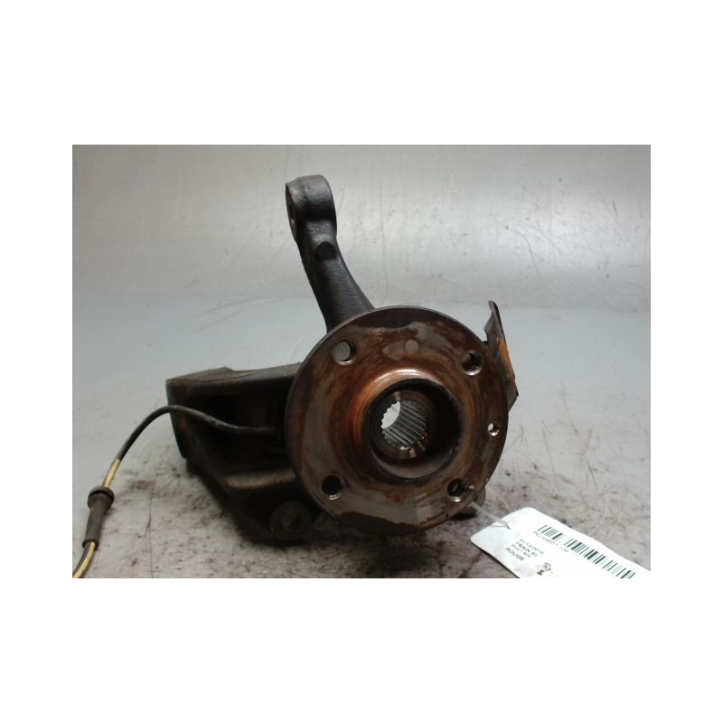 PIVOT AVANT GAUCHE PEUGEOT 108