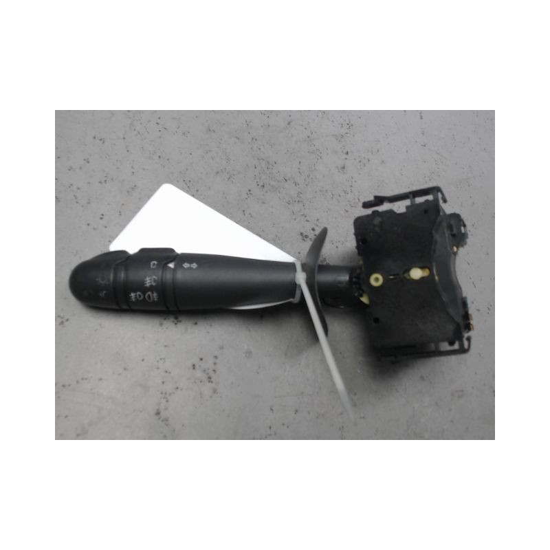 COMMANDE CLIGNOTANT RENAULT LAGUNA II 00-2005