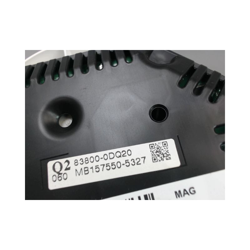 BLOC COMPTEURS TOYOTA YARIS 2005-
