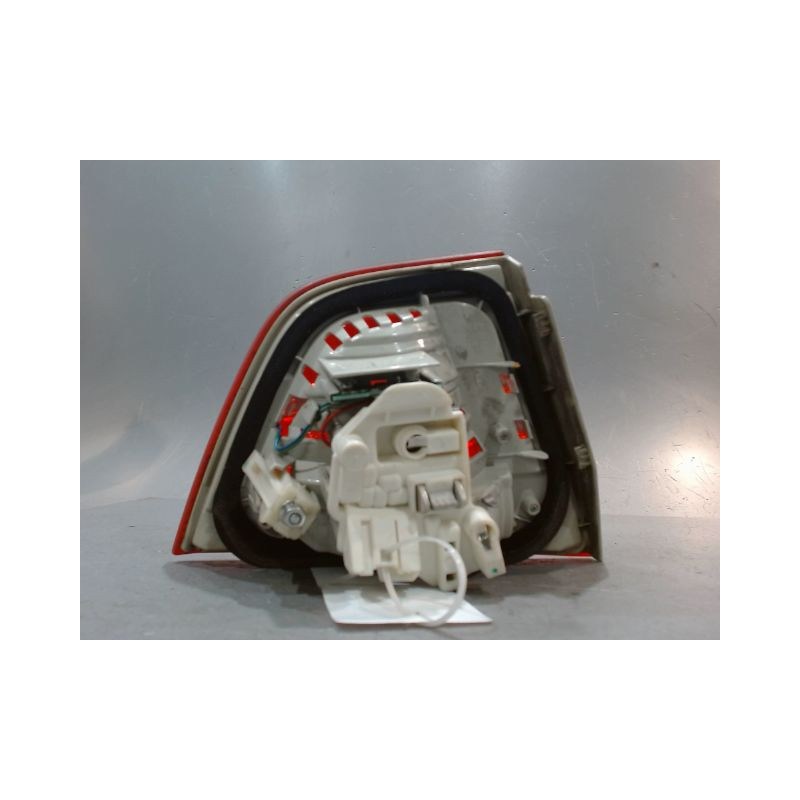 FEU ARRIERE INTERIEUR DROIT B.M.W. SERIE 3