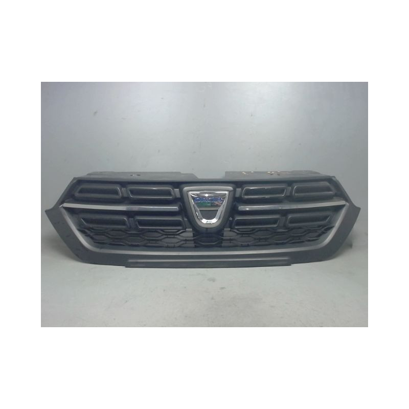 CALANDRE DACIA DOKKER