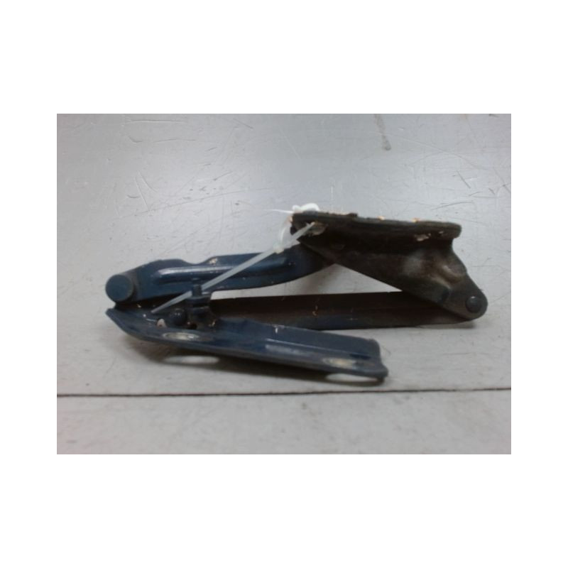 COMPAS DROIT CAPOT MERCEDES SPRINTER TOLE MOYEN 2006-
