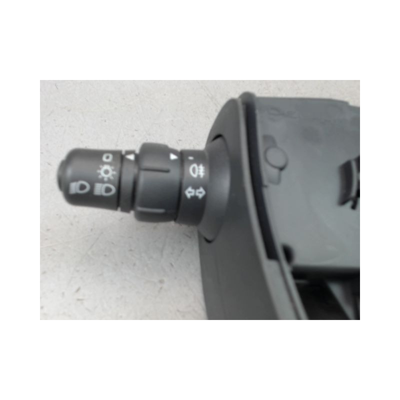 COMMANDE ECLAIRAGE RENAULT KANGOO EXPRESS II Phase 2 2013-...