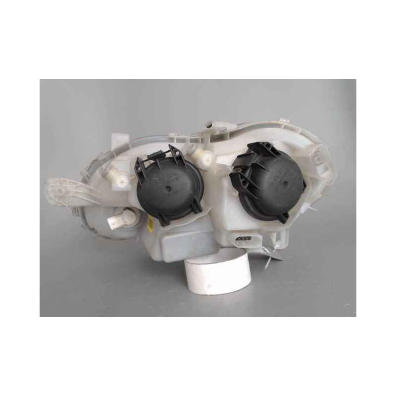PHARE DROIT SMART FORTWO COUPE 3.2002-2006