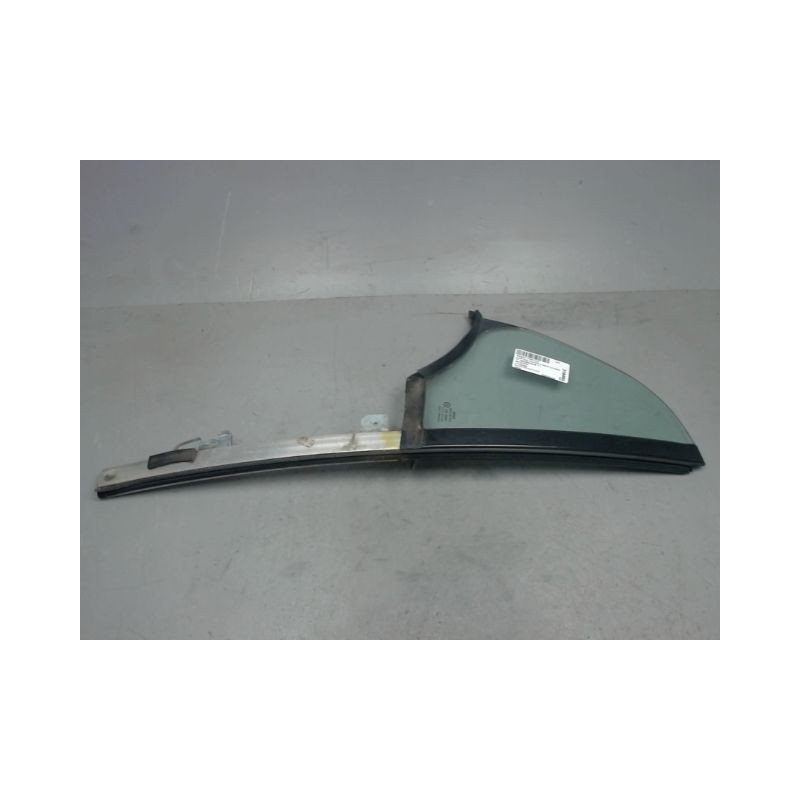 GLACE FIXE PORTE AVD SMART FORTWO COUPE 3.2002-2006
