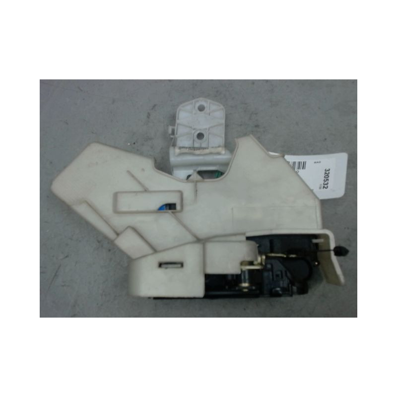 SYSTEME CONDAMNATION ARRIERE GAUCHE VOLKSWAGEN POLO 02-05