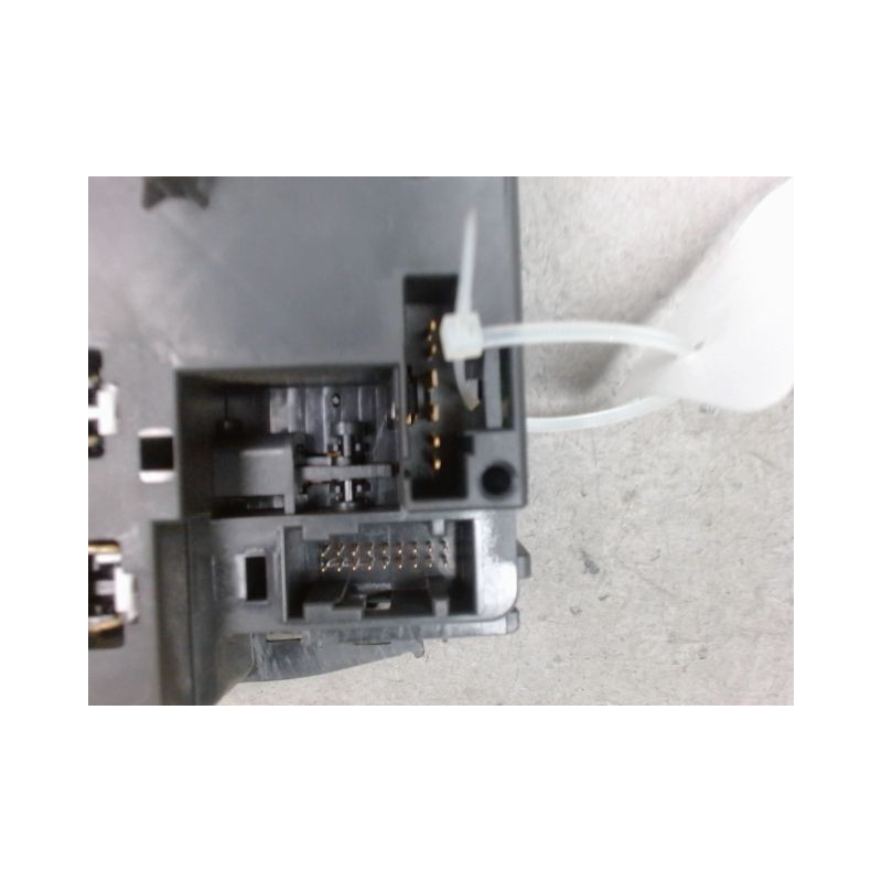 COMMANDE ESSUIE GLACE RENAULT CLIO III 2005-