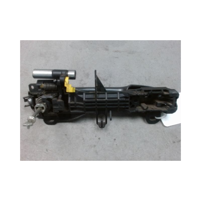 POIGNEE EXTERIEURE PORTE AVANT GAUCHE TOYOTA YARIS