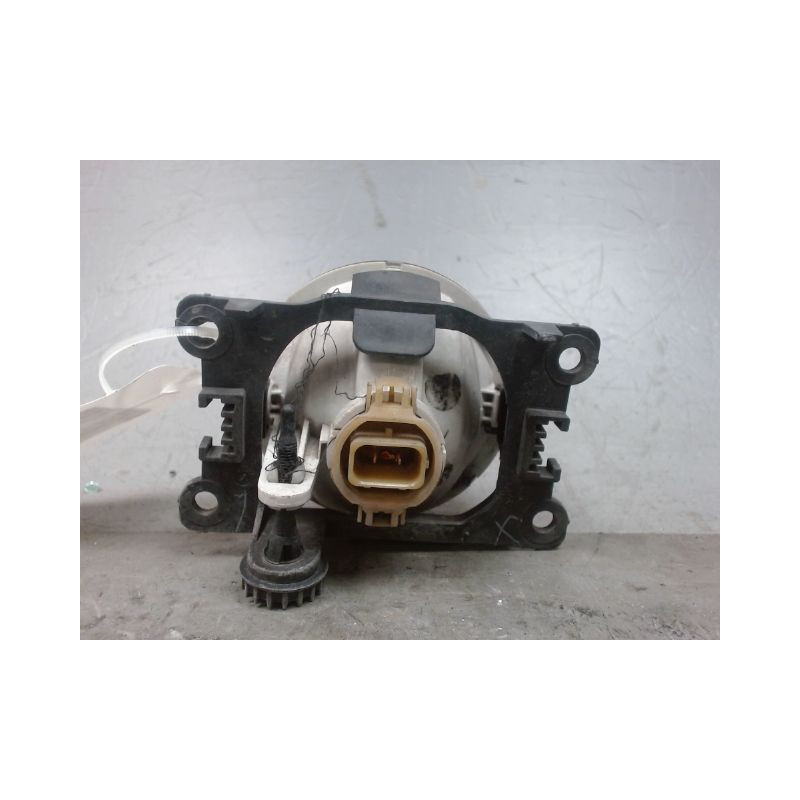 PHARE ANTIBROUILLARD AVANT DROIT PEUGEOT 208