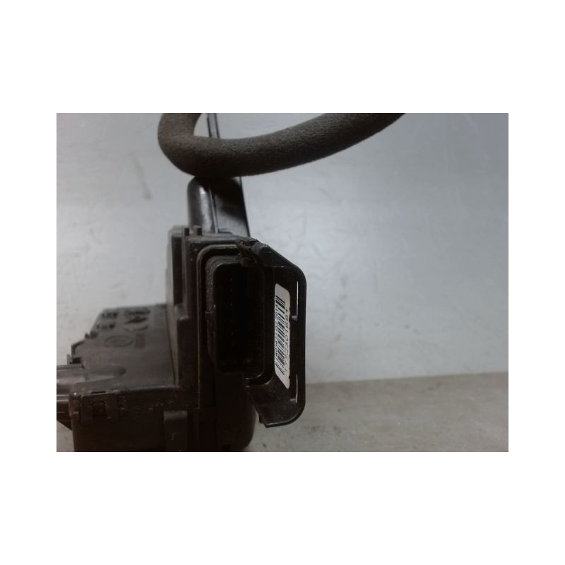 SYSTEME CONDAMNATION AVANT DROIT PEUGEOT 3008