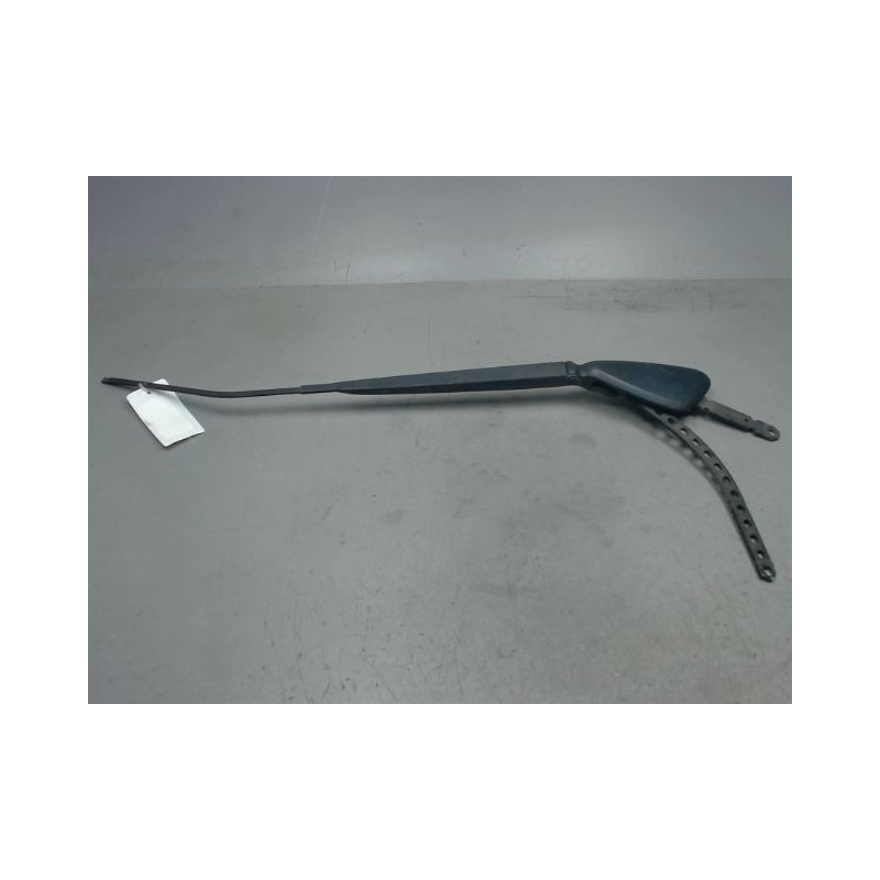 BRAS ESSUIE-GLACE AVANT DROIT RENAULT GRAND SCENIC II 2004-06
