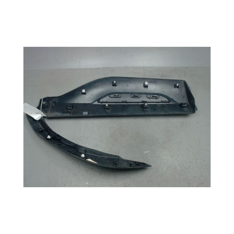 PROTECTION PORTE ARRIERE GAUCHE TOYOTA YARIS CRO