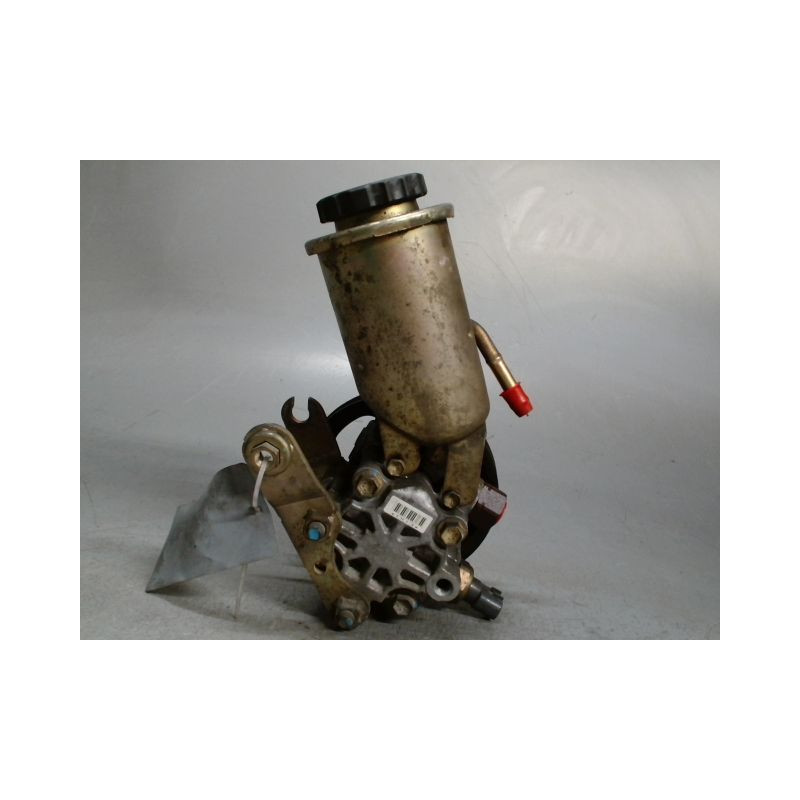 POMPE DIRECTION ASSISTEE TOYOTA YARIS -2003