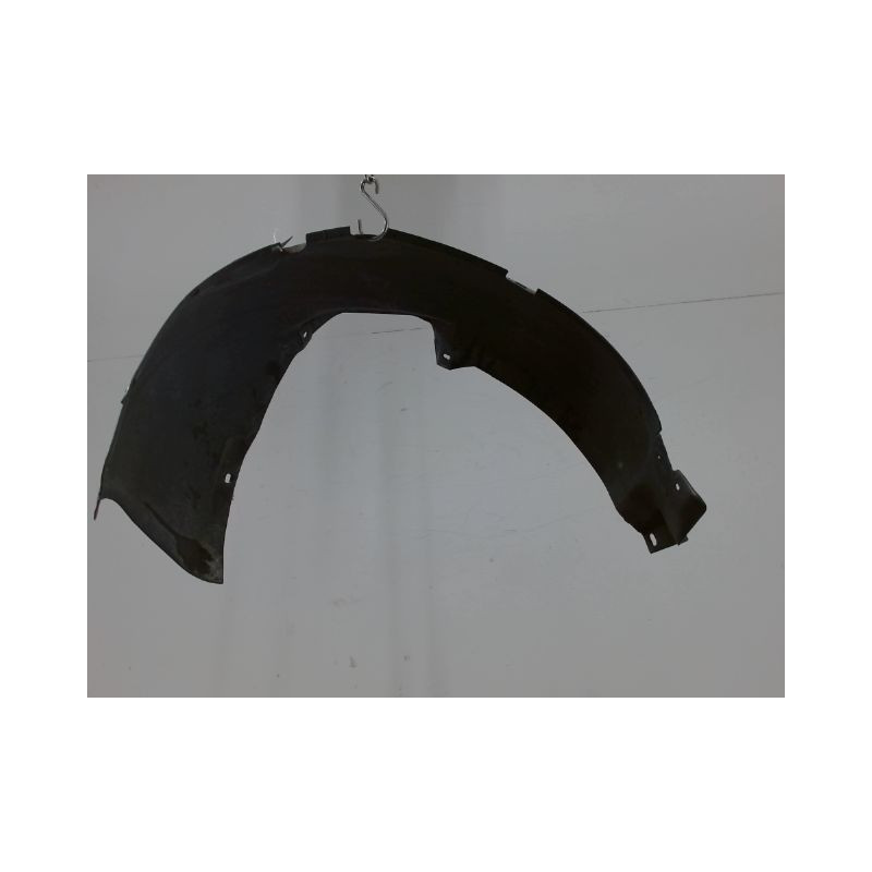 PARE-BOUE AVANT GAUCHE VOLKSWAGEN POLO 99-2001