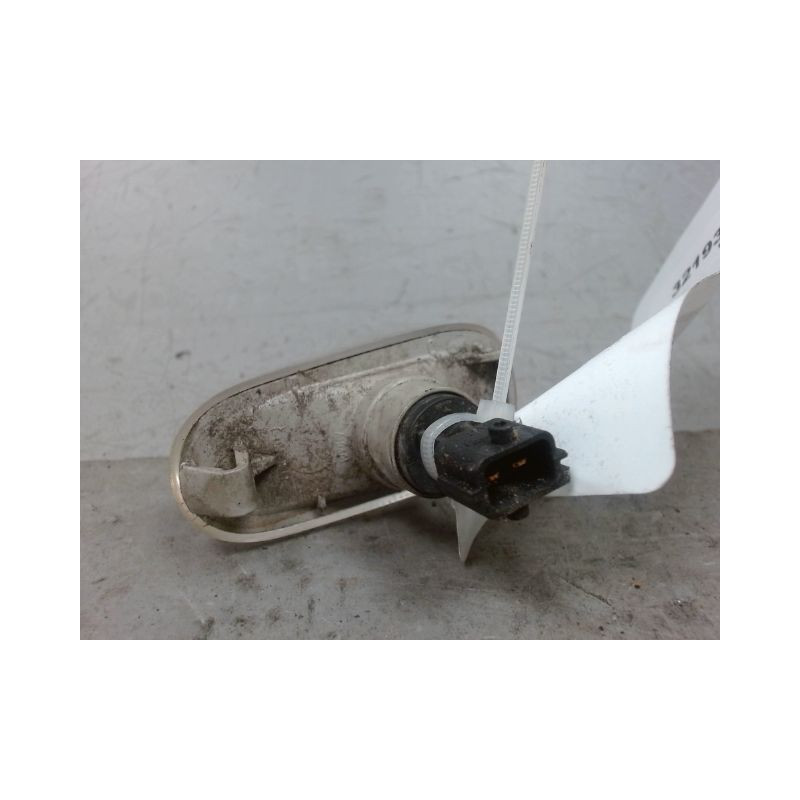 REPETITEUR AILE GAUCHE SAAB 9-3 2007-
