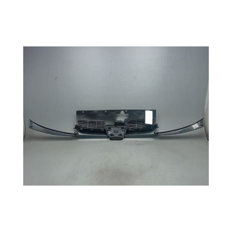 CALANDRE PEUGEOT 206 5P