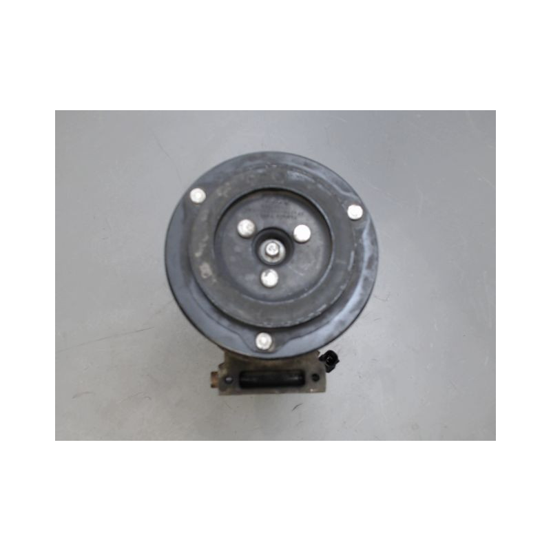 COMPRESSEUR AIR CONDITIONNE FORD B-MAX