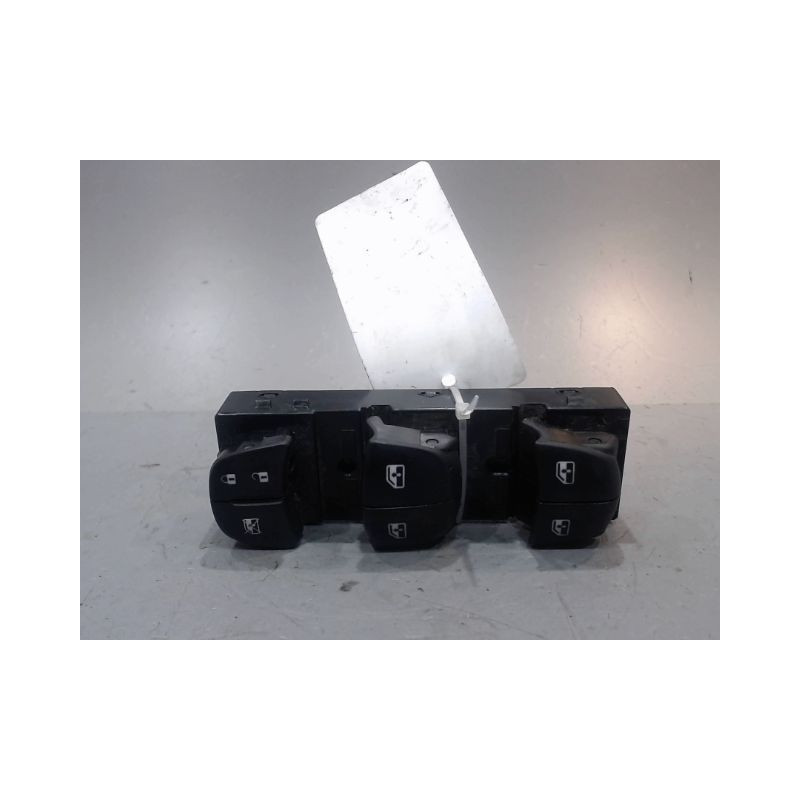 COMMANDE LEVE-GLACE PORTE AVG NISSAN QASHQAI